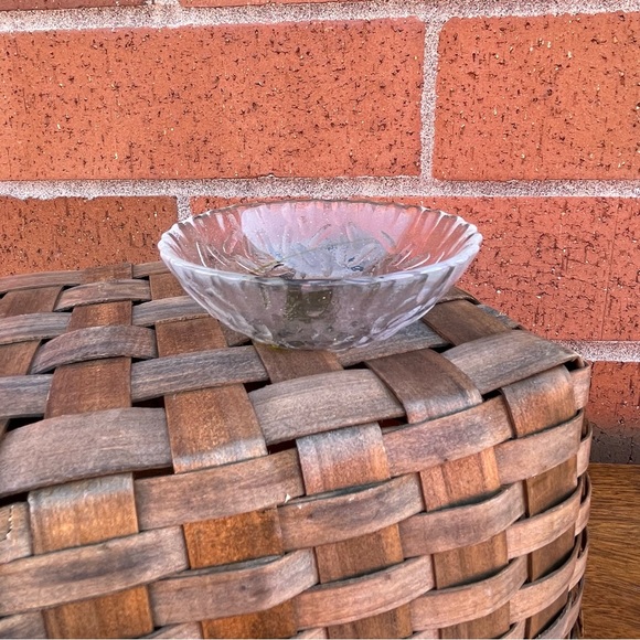 Green Teardrop Art Glass Bowl Handmade Artisan Made Textured - Picture 15 of 15